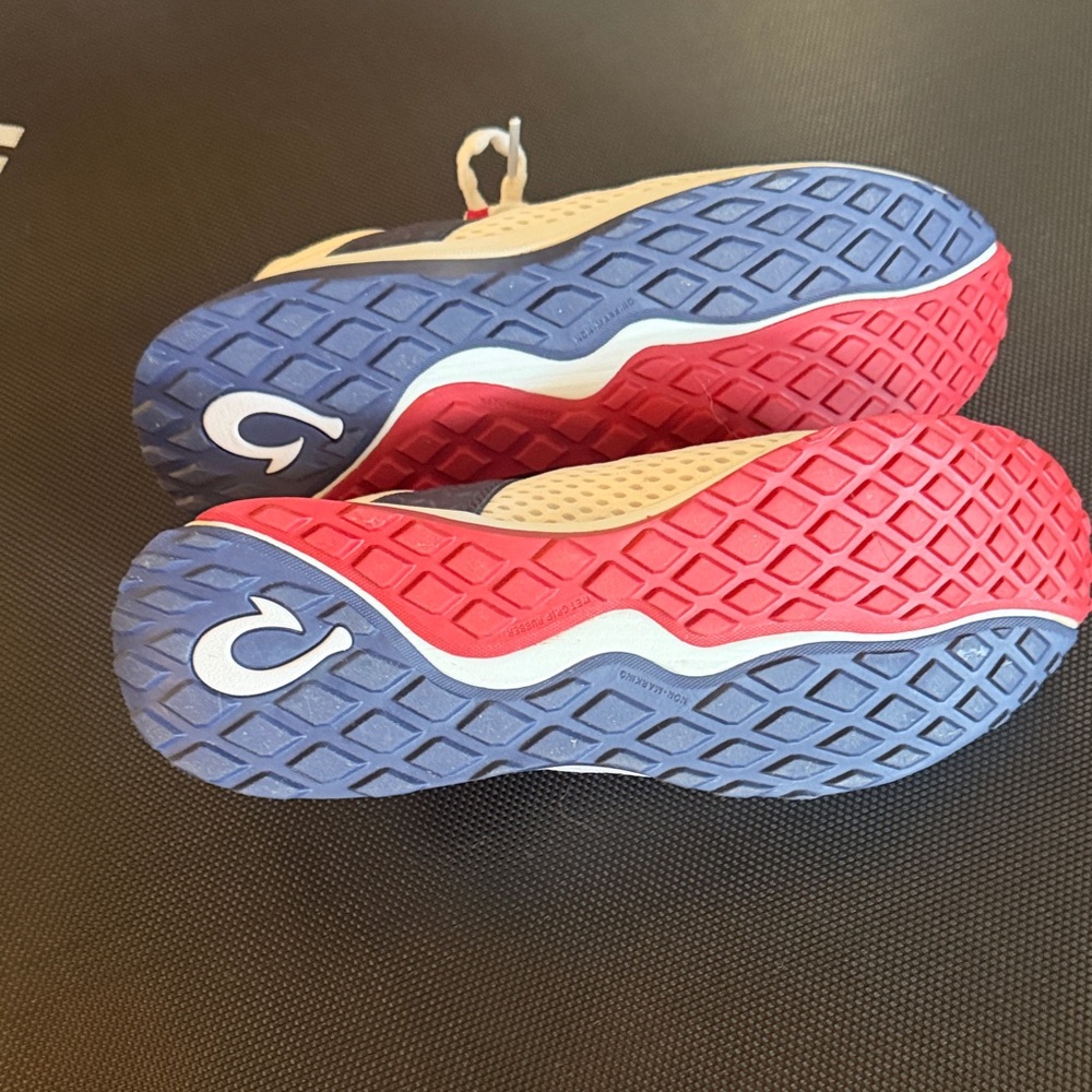 OluKai White Mesh Athletic Sneakers with Red & Navy Details - Picture 4 of 6